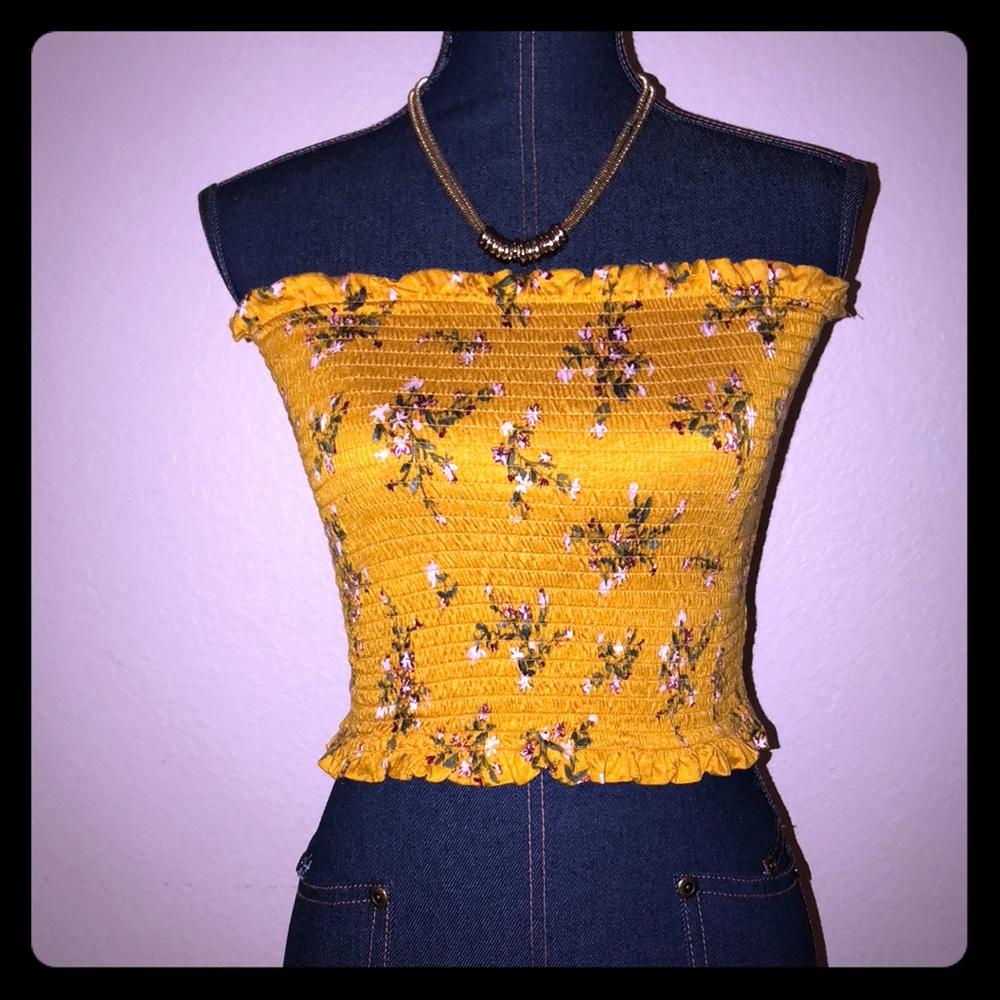 Medium Heart and Hips Floral Crop Top
